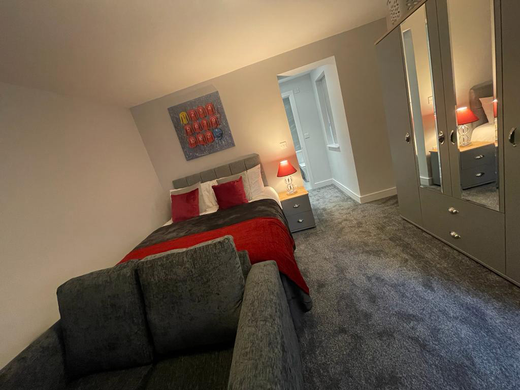 The Sporty HMO - the Bedroom